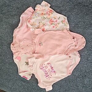 Baby onesies variety pack (3 months)